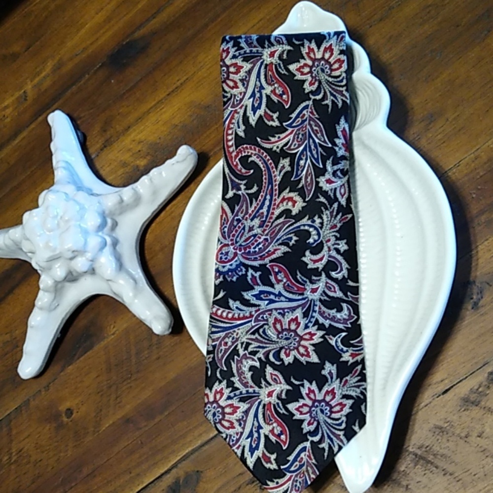 Oscar de La Renta tie